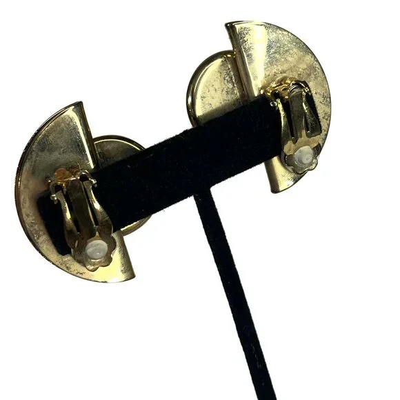 Gold Toned Half Moon & Green Clip On Earrings NWT VTG Sears Roebuck? 1980s - Picture 9 of 13